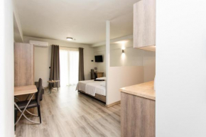 John Central Suites